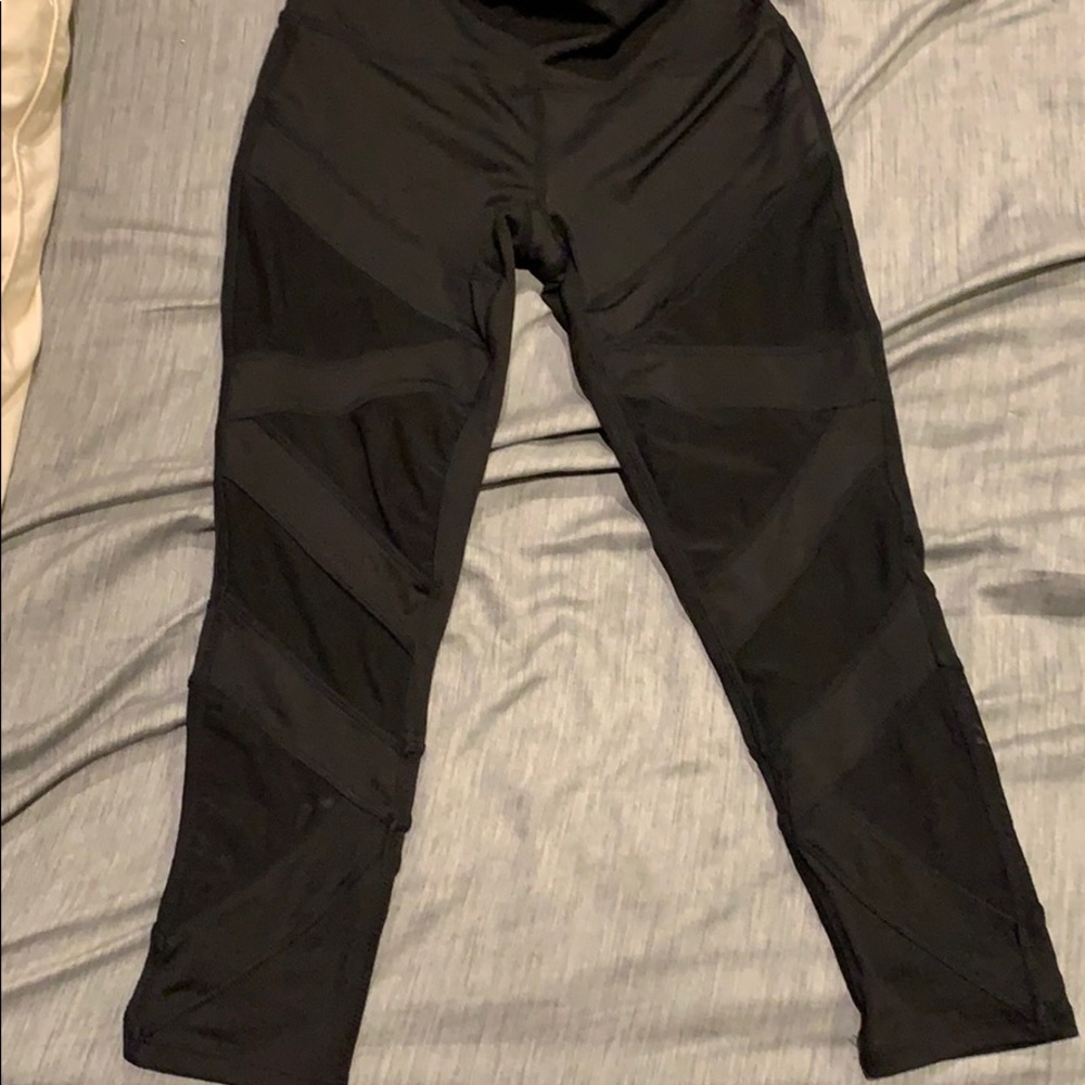 black leggings